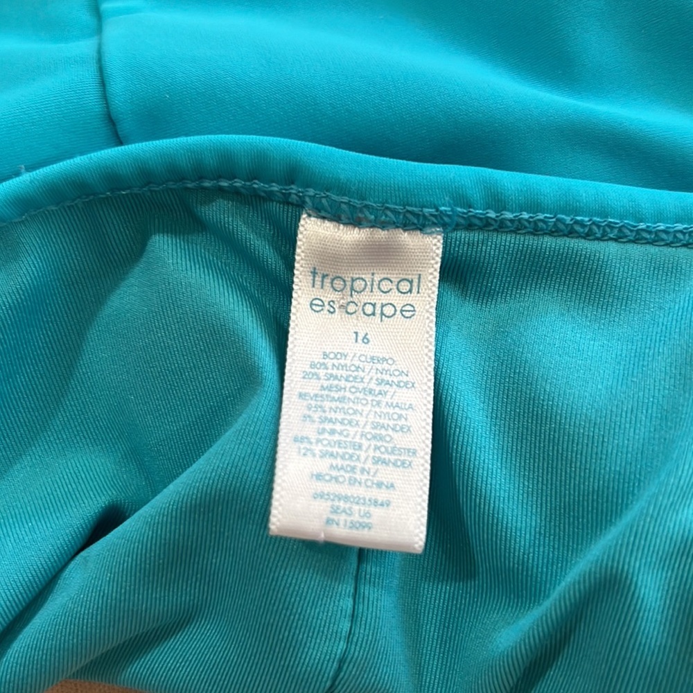 Tropical escape swimsuit, size 16-Sold as is - Picture 8 of 9